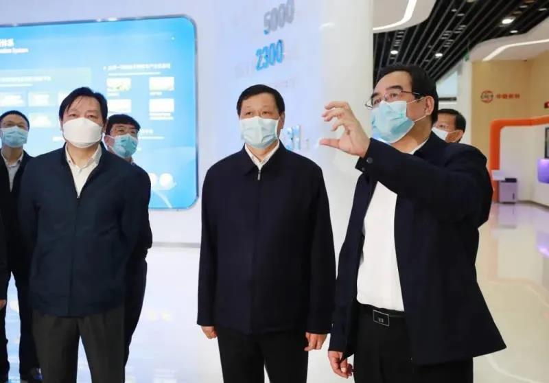 湖北省委书记应勇赴中国信科集团调研复工复产工作